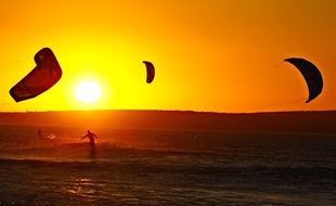 Le kitesurfeur disparu était rentré chez lui (illustration).