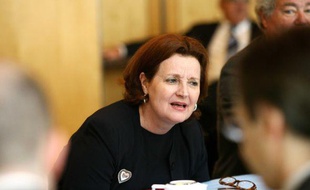 La présidente de l'UMIH Christine Pujol, à Paris, le 18 mars 2009