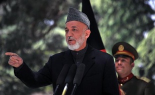 Le retrait français d'Afghanistan dès fin 2012 voulu par le nouveau président François Hollande ne fait pas les affaires de l'Otan ni celles de Kaboul, malgré leurs déclarations rassurantes, en raison de l'instabilité persistante de la zone où sont déployés les Français.