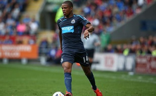 Loïc Rémy, sous le maillot de Newcastle, le 5 octobre 2013.