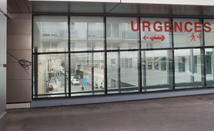 Les urgences d'un hôpital. (Illustration)