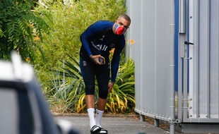 Layvin Kurzawa a prolongé son contrat avec le PSG jusqu'en 2024.