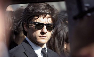 Paul Sollacaro accuse la police d'être responsable de la mort de son père Antoine, l'avocat corse assassiné le 16 octobre, et réclame une enquête parlementaire sur le fonctionnement de la Jirs, dans un entretien lundi au quotidien Le Parisien-Aujourd'hui en France.
