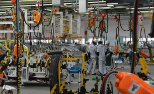 Après avoir connu du retard à l'allumage, PSA Peugeot Citroën veut rattraper son retard en Chine grâce à sa ligne DS destinée à concurrencer les champions allemands du haut de gamme.