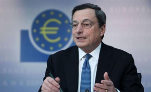 Les Européens n'entendent pas relâcher la pression sur la Grèce malgré un nouveau plan d'économies adopté mercredi soir, et salué par la Banque centrale européenne (BCE) qui réunissait jeudi son conseil des gouverneurs à Francfort (ouest).