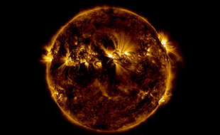 Le Soleil vu par le SDO de la Nasa.