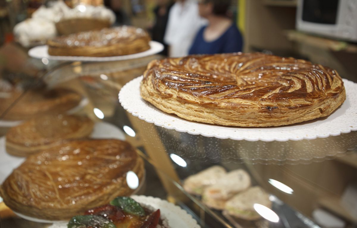 A La Base De La Galette Mots Fleches Epiphanie : Mais pourquoi ne mange-t-on des galettes de rois que pendant le  mois de janvier ?