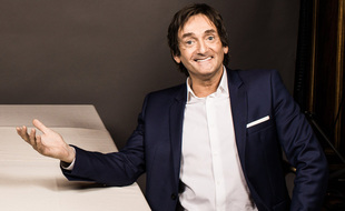 L'humoriste Pierre Palmade, à la tête du Grand restaurant sur M6.