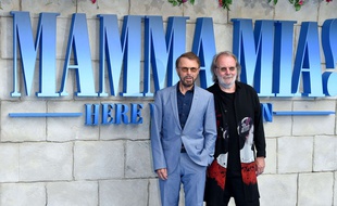 Björn Ulvaeus et Benny Andersson, deux des membres d'ABBA, à l'avant-première de «Mamma Mia! Here We Go Again» le 16 juillet à Londres.