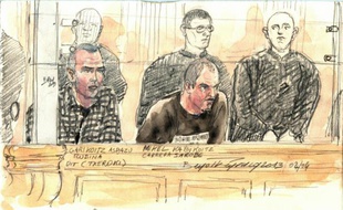 Croquis d'audience montrant notamment l'etarra Mikel Kabikoitz Carrera Sarobe (c) le 2 avril 2013 devant la cour de justice de Paris