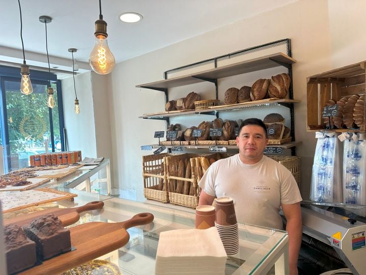 Nicky, boulanger à Vaires-sur-Marne, est convaincu de la pertinence d'avoir organisé les Jeux Olympiques dans sa ville.