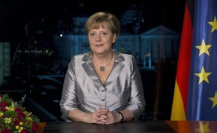 Le parti conservateur de la chancelière Angela Merkel obtient son score le plus élevé depuis son arrivée au pouvoir en 2005 et creuse l'écart avec l'opposition, dans un sondage paru mercredi, à dix jours d'un scrutin régional clé.