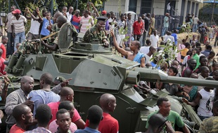 Le 13 mai, une tentative de coup d'Etat contre le président burundais Pierre Nkurunziza a eu lieu au Burundi.