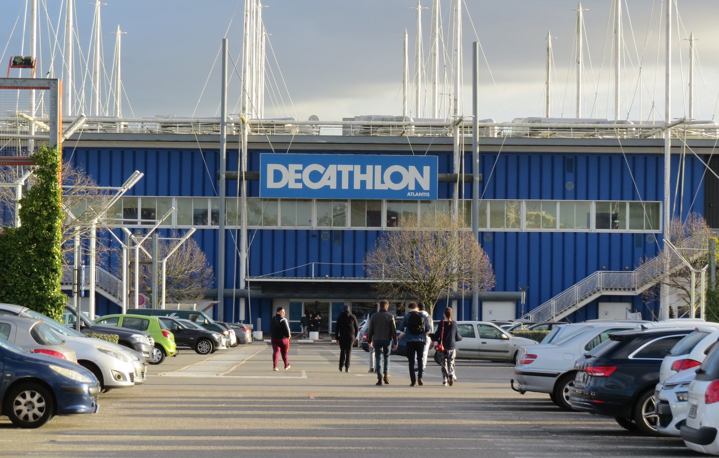 Vélo électrique decathlon nantes hot sale