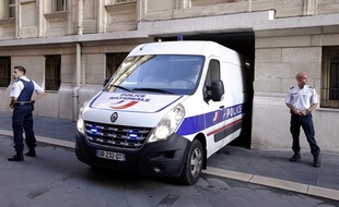 (Photo d'illustration) Trois membres d'un groupuscule néonazi ont été arrêtés mardi en Alsace.