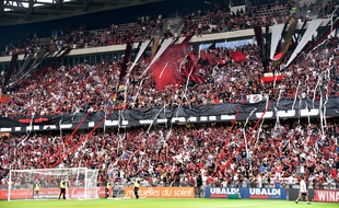 Les supporters de Nice à l'occasion du tour préliminaire de la Ligue des champions contre l'Ajax, le 26 juillet 2017.