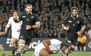 Le Toulousain a été le meilleur des finalistes, dimanche à Auckland.