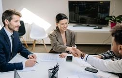 Période d’essai : 10 conseils clés pour la valider avec succès