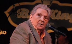 La légende du rock'n'roll Jerry Lee Lewis en concert au BB King Blues Club & Grill de New York en 2014