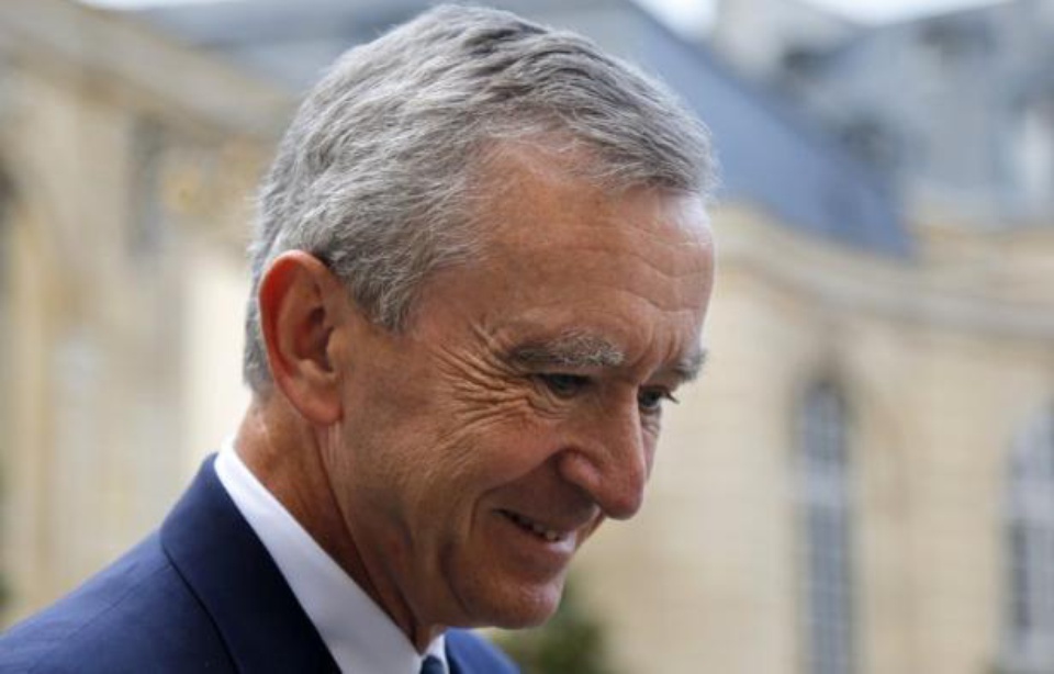 Arnault au capital d Herm s la faille r glementaire est combl e