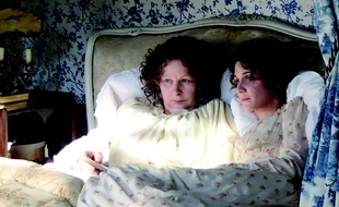 Judith Chemla et Yolande Moreau dans Une vie de Stéphane Brizé