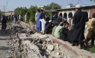 Près de 25.000 enfants ont été emmenés dans des hôpitaux, au Pakistan, le 22 avril 2019, après des rumeurs de réactions à un vaccin anti-poli.