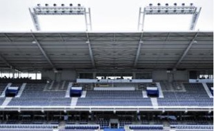 Le Stadium passerait de 32 500à 37 050 places en configuration Euro.