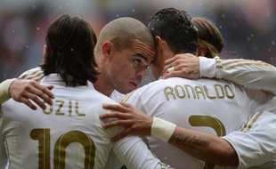 Le Real Madrid, en déplacement à Bilbao, veut s'offrir le titre dès la... 20e journée du championnat espagnol, reprogrammée mardi et mercredi, lors de laquelle Barcelone recevra un Malaga 4e et à la lutte pour conserver sa place qualificative pour la Ligue des champions