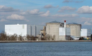 De l'arrêt de la centrale nucléaire alsacienne de Fessenheim à l'abandon de l'extension de l'aéroport de Mayotte, en passant par l'EPR de Flamanville ou les ours pyrénéens, France Nature Environnement a présenté lundi sa "carte de France des combats à gagner" pour l'environnement.