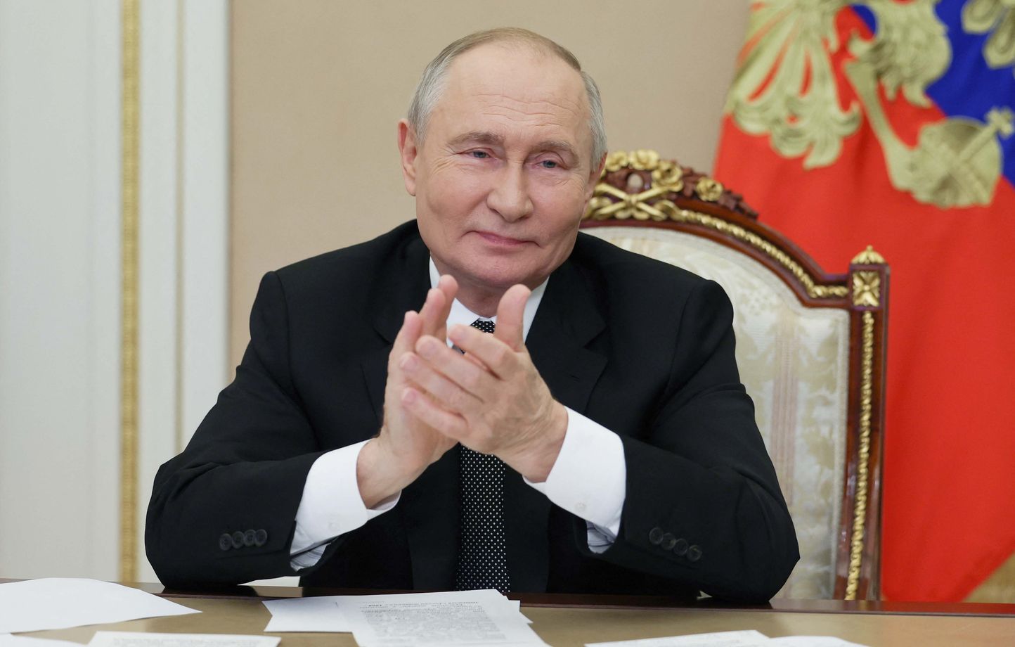 Enhardie par sa progression sur le front oriental, la Russie de Vladimir Poutine somme les Occidentaux de négocier sous peine de « destruction » de la population ukrainienne.