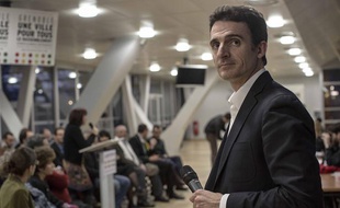 Eric Piolle est en tête au premier tour, avec 29, 41% des voix