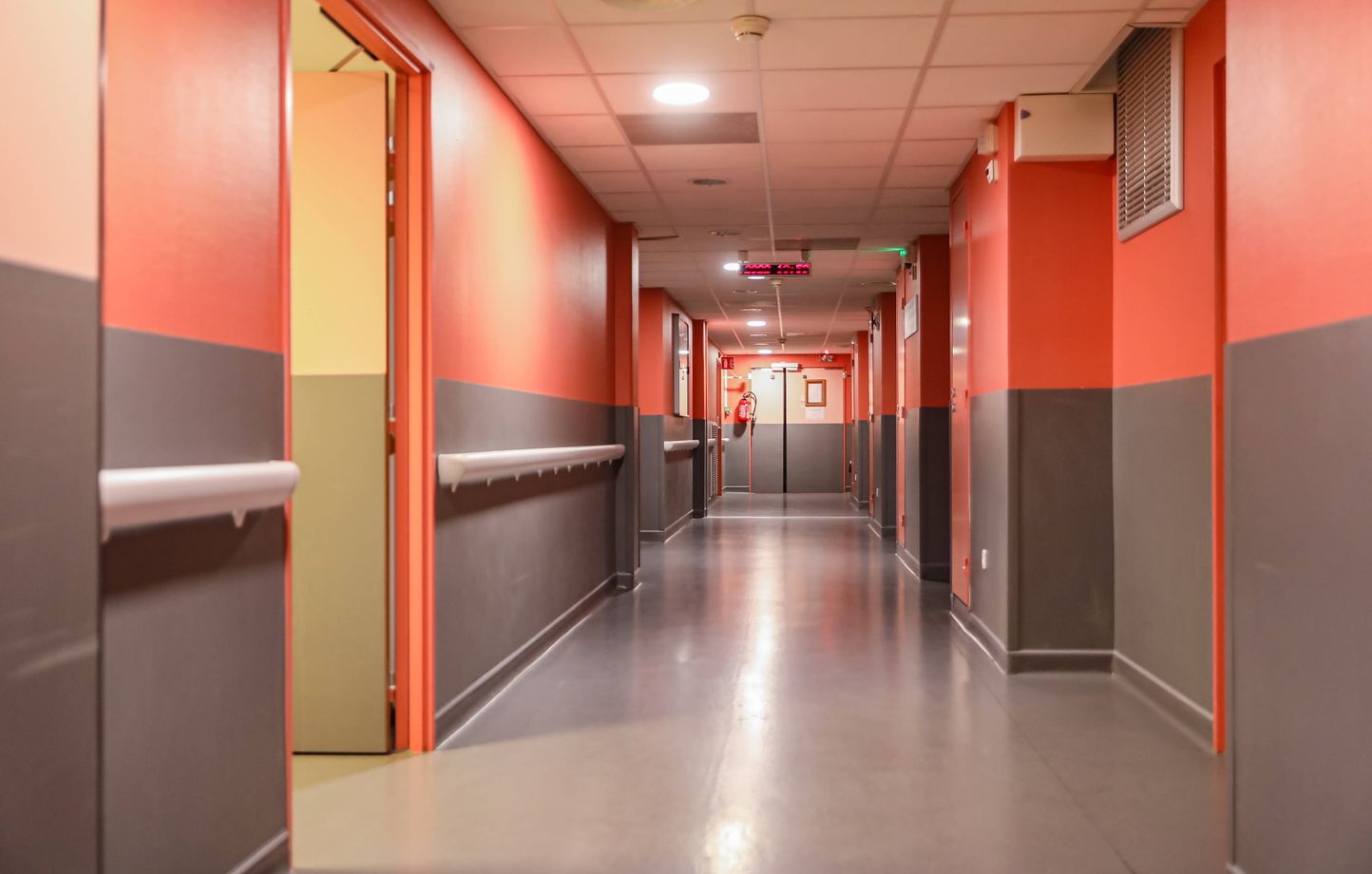 Seine-Saint-Denis : Une infirmière mise en examen pour agressions sexuelles sur des nourrissons thumbnail