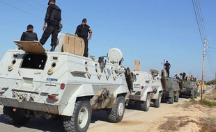 L'armée égyptienne a qualifié mercredi de "succès total" une opération terrestre et aérienne exceptionnelle contre des "terroristes" dans le Sinaï, trois jours après la mort de 16 gardes-frontières dans une attaque attribuée à des islamistes extrémistes.