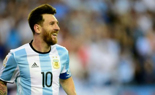 L'Argentin Lionel Messi après un but contre le Venezuela lors de la Copa America à Foxborough, Massachusetts, le 19 juin 2016