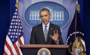 Le président américain Barack Obama déclare qu'un référendum sur l'indépendance de la Crimée sans l'aval de Kiev serait une violation du droit international, le 6 mars 2014.