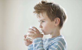 Les produits laitiers sont une source de calcium et de protéines, mais il faire attention à la qualité des produits que l'on consomme.