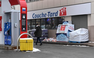 Un magasin Couche-Tard à Montreal.
