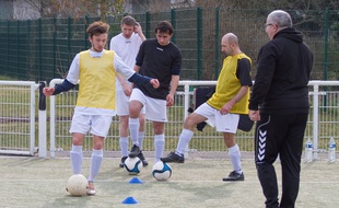Entraînement de l'équipe de foot des sans-abri de Strasbourg.