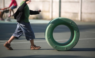 Premier de rentree scolaire dans une ecole maternelle de Toulouse
sortie de salle de classe.cour de recreation jeux jouets