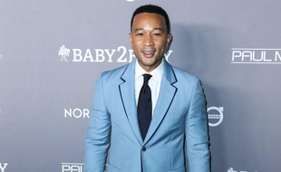 Le chanteur John Legend