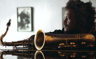 Le saxophoniste Kamasi Washington.