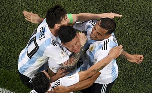 L'Argentine s'arrache et se qualifie en 8es grâce à sa victoire face au Nigeria.
