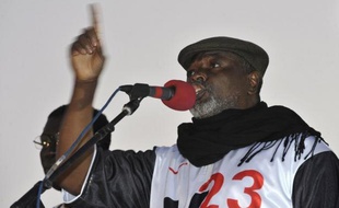 L'opposition sénégalaise entrée "en résistance" a appelé à manifester mardi à Dakar contre la candidature du chef de l'Etat Abdoulaye Wade à la présidentielle de février, confirmée par le Conseil constitutionnel qui a de nouveau refusé celle du chanteur Youssou Ndour.