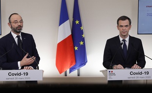 Coronavirus: Edouard Philippe et Olivier Véran lors de leur conférence de presse conjointe, le 28 mars 2020.