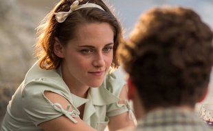 Kristen Stewart dans Café Society