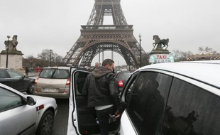 Les taxis parisiens prévoient de se mobiliser ce jeudi 21 mai boulevard Vincent-Auriol (13e) où doit se tenir une réunion sur les «forfaits taxis».