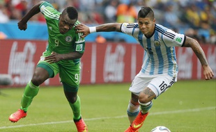 Le Nigerian Emenike face à l'Argentine, le 25 juin 2014