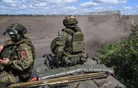 La Russie progresse au Donetsk et l’UE plus généreuse que les États-Unis