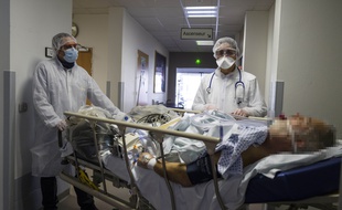 Les équipes de Zone Interdite ont notamment suivi la situation à l'hôpital Louis-Pasteur de Colmar où cette photo a été prise le 26 mars 2020.