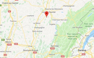 L'avion de tourisme s'est écrasé à Saint-Laurent-la-Roche dans le Jura.